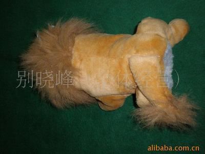 匠心獨(dú)具，高球場上的靈動獅影——茂森動物木桿套深度鑒賞